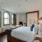 Base Serviced Apartments - Sir Thomas Street