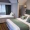 The Casa Hotel-Yateley, Farnborough - يتيلي