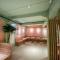 Pink Flamingo Boutique Hostel