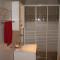 Love Holiday Suite 2