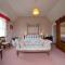 Woodhill House
