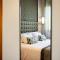 UP ROOMS BANYOLES