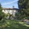Villa spacieuse à Crastes avec piscine privée et vue montagne - Crastes