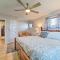 Coastal Hideaway about half Mi to Beach and Boardwalk! - Carolina Beach