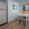 Walnut Bungalow West