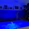 Le Coq Suites