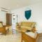Perfect Getaway a Yaaxlum 106