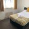 'The Rockingham' 4 double beds, Netflix TVs, WIFI, parking - Corby