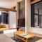 Aoyama Lodge