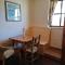 Aille River Tourist Hostel and Campsite Doolin