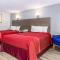 Captains Quarters Motel & Conference Center