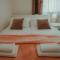 B&B Laguna