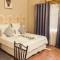 APICAL GUESTHOUSE