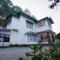 Bhikampur Lodge By Howard