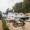 Bhikampur Lodge By Nine Hotels