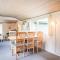 Secluded Pine Tree Cottage-By Traum - Blåvand
