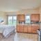 Geneva Studio, 3 Miles to Seneca Lake!