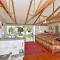 Lake Macquaries Edgewater Escape at Morisset Memories