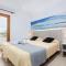Apartamentos venecia a unos pasos de la playa