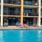 Azure Bliss Oceanfront Condo Sleeps 6 - ميرتل بيتش