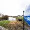 Fishermans Cottage Stunning Two Bedroom with Views close to town