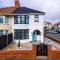 Only Family Groups - Pets Stay for Free - Sleeps 8 - Sofabed - Blackpool