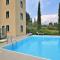 Residence Belvedere Apartment Volesio