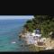 STUDIO RDJ TERRASSE PISCINE SANARY SUR MER