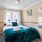 Staywhenever MS- 4 Bedroom House, King Size Beds, Sleeps 9 - Stoke-on-Trent
