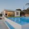 Sounio Black Villa