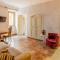 Rome right in the ancient historical center two bedrooms two bath, Up to 6 pax