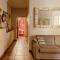 Rome right in the ancient historical center two bedrooms two bath, Up to 6 pax