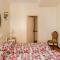 Rome right in the ancient historical center two bedrooms two bath, Up to 6 pax