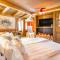 John Luxury Suites