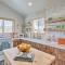 Modern Joshua Tree Bungalow with Fire Pit and BBQ! - جوشوا تري