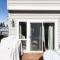 Pet Friendly Venturi BBQ on the Deck