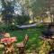 Quail Farm, Colonial charm