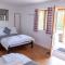 Cowbridge Cabins