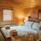 Donard Shadow Lodge