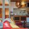 Donard Shadow Lodge