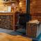 Donard Shadow Lodge