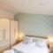 Broad Larch Lodge