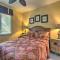 River Strand Country Club Condo with Pool Access! - 布雷登顿