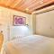 Modern Beachfront Condo with Pool and Beach Access! - Саут-Падре-Айленд