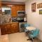 Rim Canal Cottage 'Yellow House' with Canal Views & Boat Dock cottage - Okeechobee