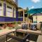 Secluded Patio Cottage Right By All The Action - Portland
