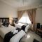 Dunwoodie Travel Lodge