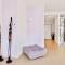 GuestHost - La Perla - Apt X6 with AC and garage!