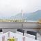 GuestHost - La Perla - Apt X6 with AC and garage!