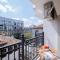 Comfy luxury center apartment